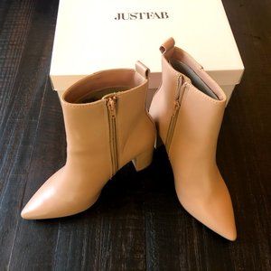JustFab Olyvia Block Heeled Bootie Nude